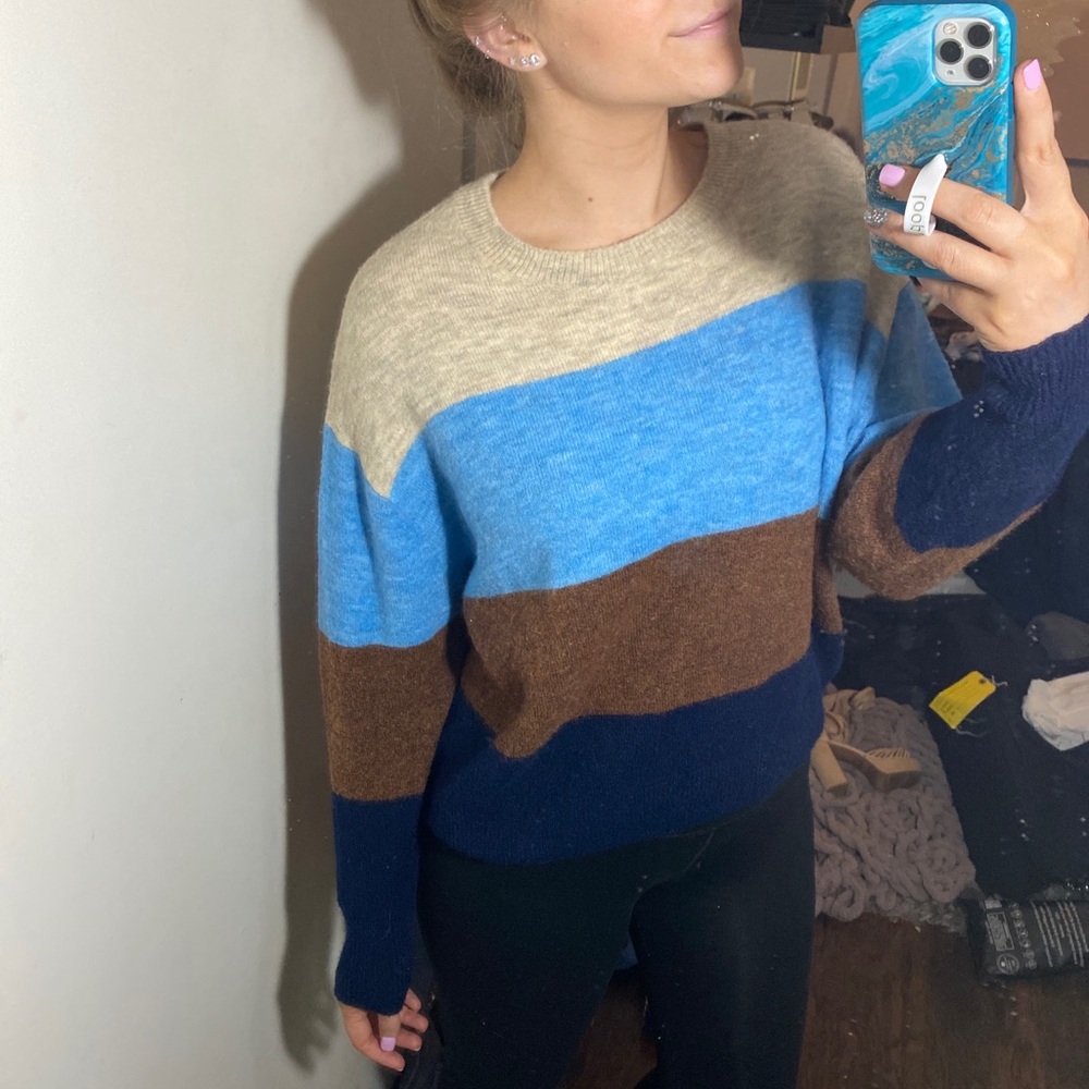H&M sweater